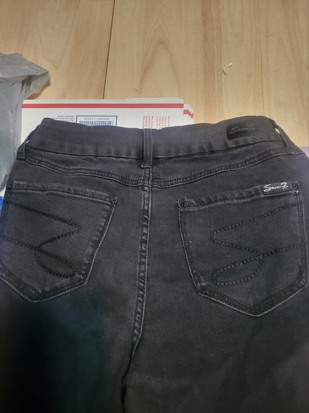 Womens Distressed Skinny Jeans